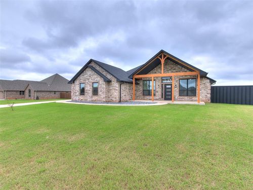 1379 County Street 2977, Blanchard, OK, 73010 | Card Image