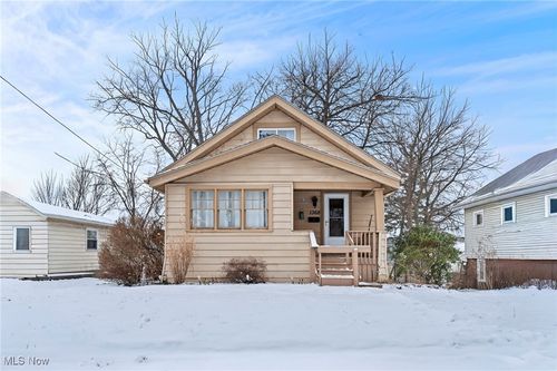 1368 Vane Ave, Akron, OH, 44310-3522 | Card Image