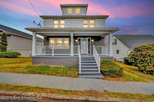 3622 Lawrence Ave, Moosic, PA, 18507-1732 | Card Image