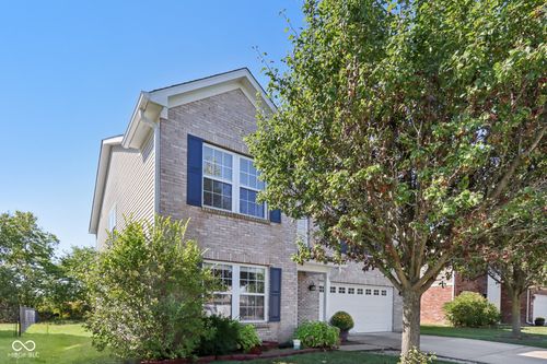 5827 W Deerview Bnd, Mccordsville, IN, 46055-6126 | Card Image