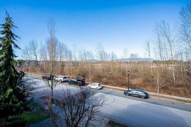 19584 Sutton Avenue, House other with 3 bedrooms, 2 bathrooms and 4 parking in Pitt Meadows BC | Image 32