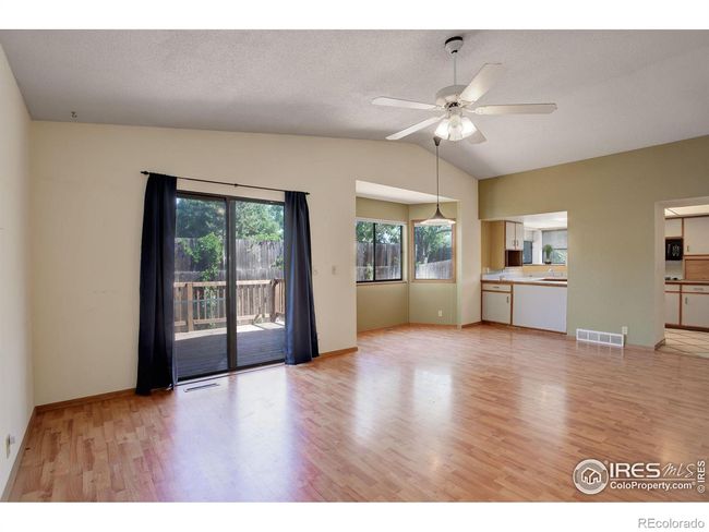 Dining are and kitchen | Image 9