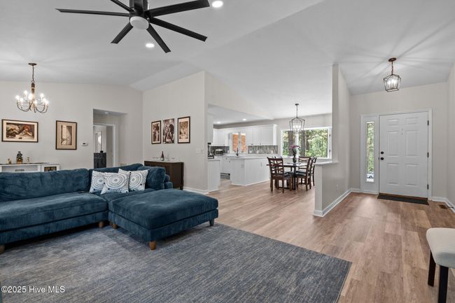 180 Lancashire Ln, House other with 3 bedrooms, 2 bathrooms and 4 parking in West End NC | Image 8