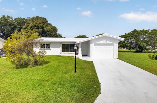 105 Nw 8th Pl, Boynton Beach, FL, 33426-4340 | Card Image