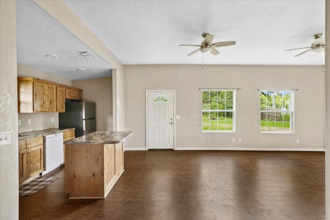 1118 E Goode St, House other with 4 bedrooms, 3 bathrooms and null parking in Quitman TX | Image 35