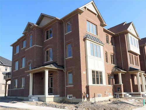 105 Cornell Centre Blvd, Markham, ON, L6B1P8 | Card Image