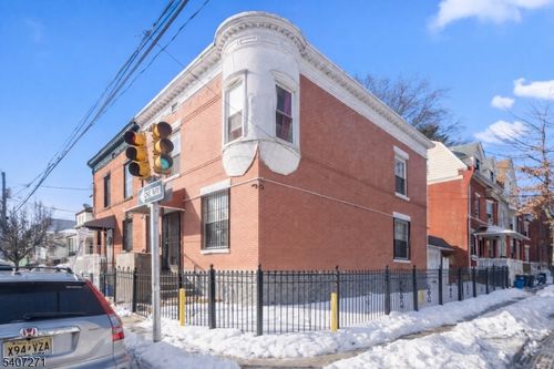 238 N 6th St, Newark, NJ, 07107-1606 | Card Image