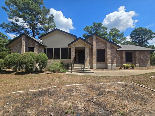 142 Kamakoa Ln, Bastrop, TX, 78602-5462 | Card Image