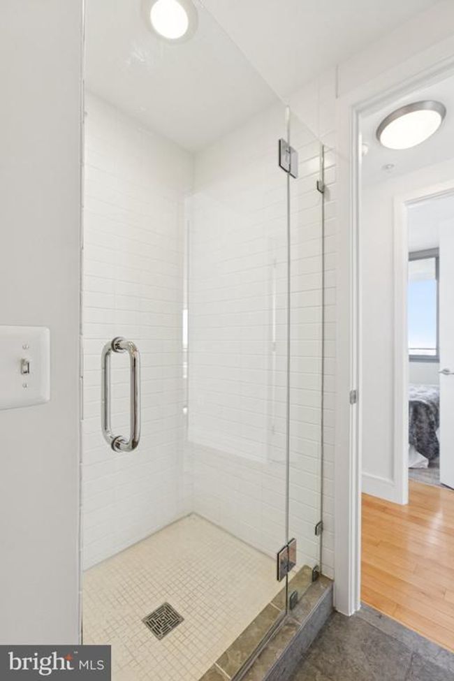 APT-1005 - 2001 15 Th St N, Condo with 2 bedrooms, 2 bathrooms and null parking in ARLINGTON VA | Image 41