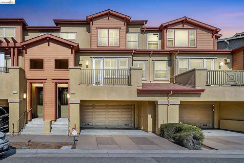 6280 Rocky Point Ct, Oakland, CA, 94605-3131 | Card Image