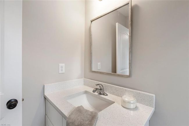 9621 9 Th Bay St, House other with 4 bedrooms, 4 bathrooms and null parking in Norfolk VA | Image 33