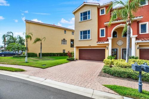 1226 3rd Street Cir E, PALMETTO, FL, 34221-4231 | Card Image
