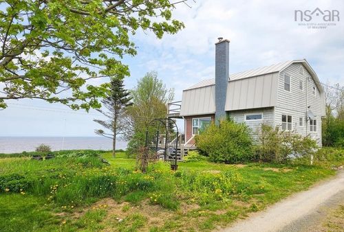 102 Pheasant Rd, North Grand Pre, NS, B0P1M0 | Card Image