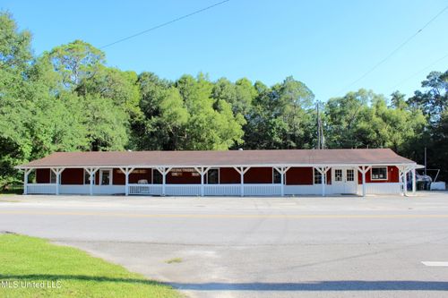 5708 Wildwood Road, Moss Point, MS, 39562 | Card Image