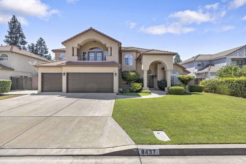8437 N Recreation Ave, Fresno, CA, 93720-0441 | Card Image