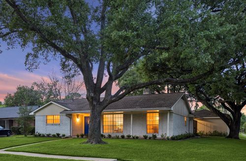 8802 Hazen St, Houston, TX, 77036-6746 | Card Image