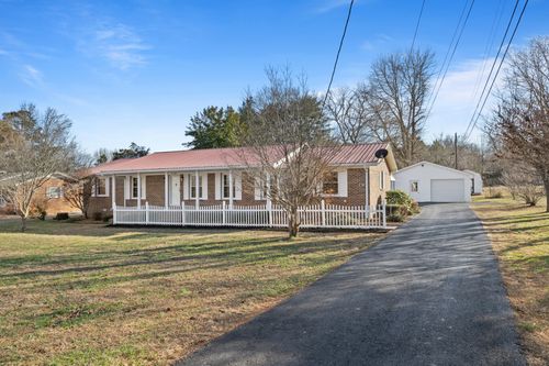 215 Hill St, Estill Springs, TN, 37330-3043 | Card Image