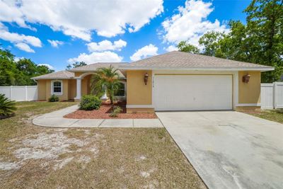 11213 Flower Avenue, House other with 3 bedrooms, 2 bathrooms and null parking in Weeki Wachee FL | Image 2