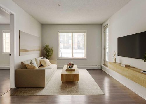 113-2715 12 Ave Se, Calgary, AB, T2A4X8 | Card Image