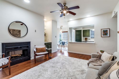 apt-102-218 N Beacon St, Dallas, TX, 75214-4836 | Card Image