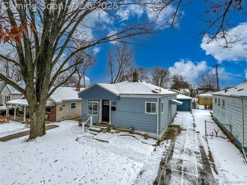 3528 Phillips Ave, Berkley, MI, 48072-3421 | Card Image