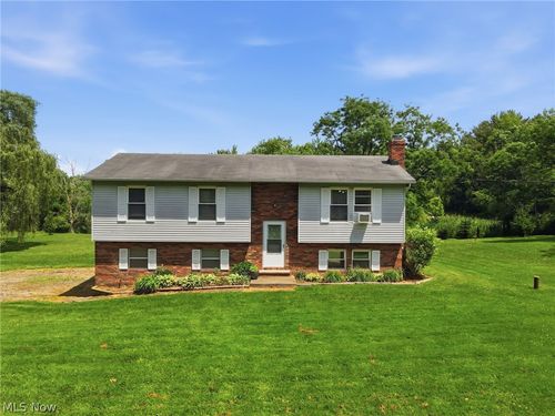 434 State Rd, Geneva, OH, 44041-9356 | Card Image