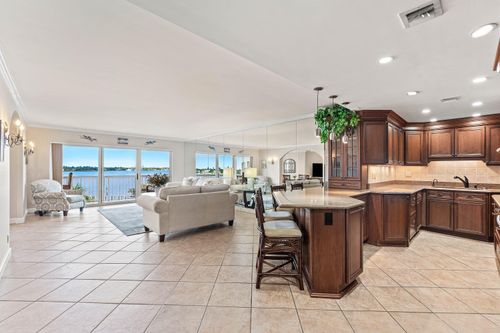 509-2600 N Flagler Dr, West Palm Beach, FL, 33407-5521 | Card Image