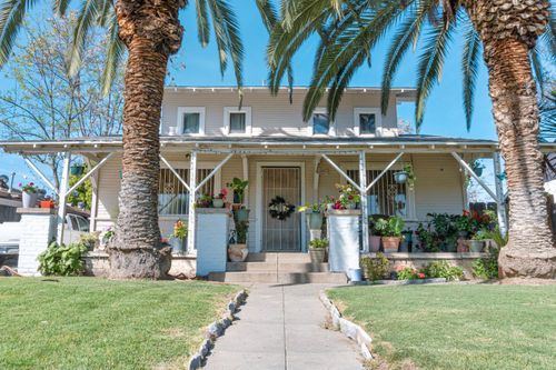 4585 E Balch Ave, Fresno, CA, 93702-2953 | Card Image