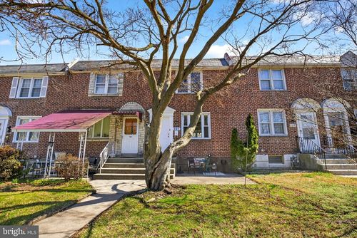107 N Bishop Ave, Clifton Heights, PA, 19018-1305 | Card Image