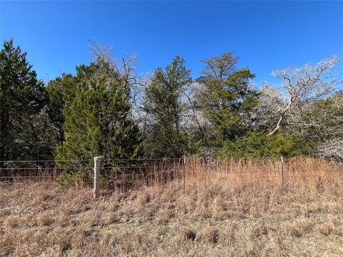 7 S Old Potato Road, Paige, TX, 78659 | Card Image