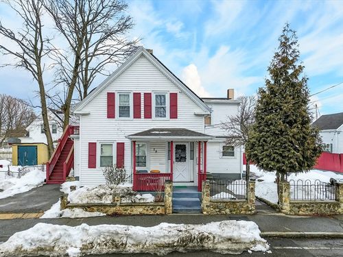 28 Clinton St, Brockton, MA, 02302-3807 | Card Image