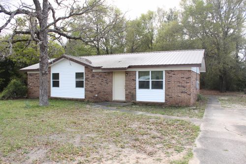 3002 Stillwell Blvd, Crestview, FL, 32539-8558 | Card Image