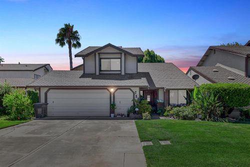 788 E Milgeo Avenue, Ripon, CA, 95366 | Card Image