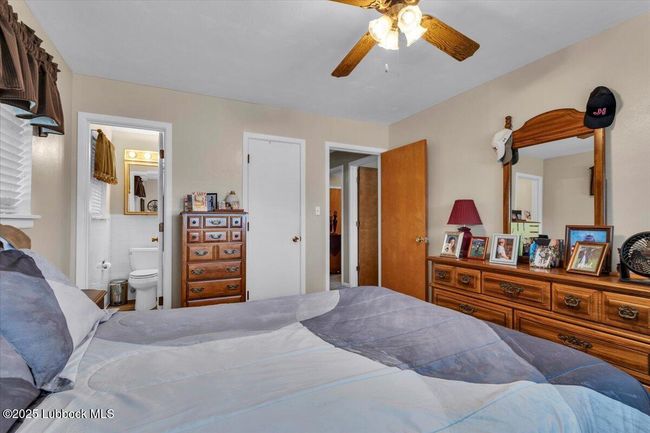 1405 3 Rd St, House other with 3 bedrooms, 2 bathrooms and null parking in Plains TX | Image 4