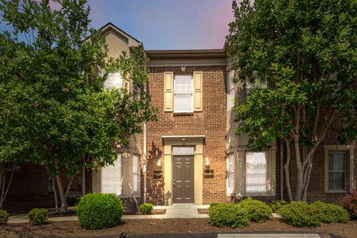 48-531 Darby Creek Rd, Lexington, KY, 40509-1603 | Card Image