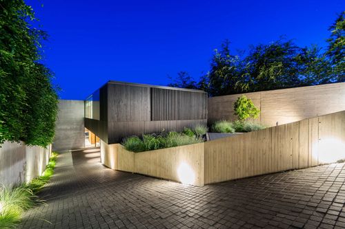 {{alt}} | Card Image