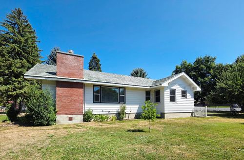 604 N 3rd St E St, Chewelah, WA, 99109 | Card Image