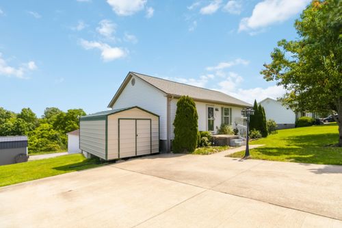 264 Gentry Drive, Stanford, KY, 40484 | Card Image