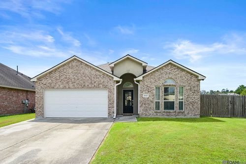 26561 Acadia Ct, Denham Springs, LA, 70726-6151 | Card Image