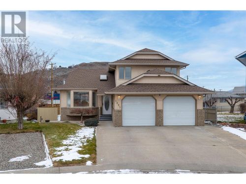 1095 Lincoln Crt, Kamloops, BC, V2B8L5 | Card Image