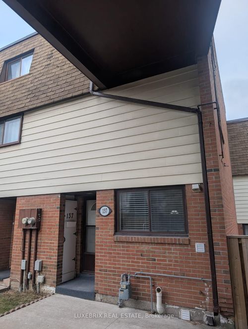 137-180 Mississauga Valley Blvd, Mississauga, ON, L5A3M2 | Card Image