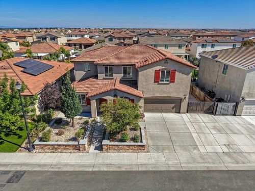 9081 Royal Gorge Loop, Roseville, CA, 95747 | Card Image