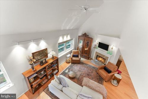 apt-3k-237 Montgomery Ave, Haverford, PA, 19041-1849 | Card Image