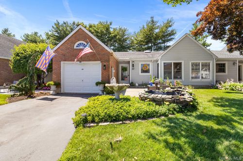 89 Standish Drive, Brookhaven, NY, 11766 | Card Image