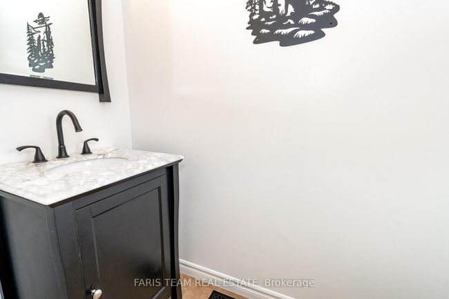 34 Quigley St, House attached with 3 bedrooms, 2 bathrooms and 2 parking in Angus ON | Image 10