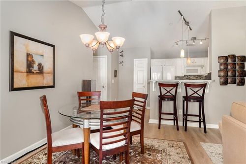 a-4290 Cedarcroft Ct, Greensboro, NC, 27409-9216 | Card Image