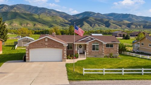 3510 N Morgan Valley Dr, Morgan, UT, 84050-9606 | Card Image