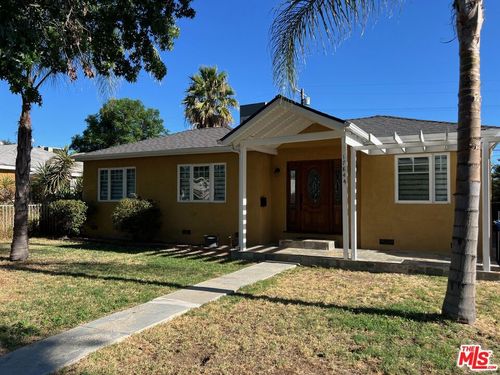 17844 Hartland St, Reseda, CA, 91335 | Card Image