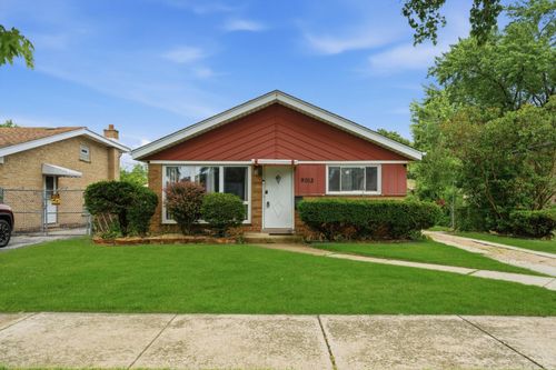 9013 S 49th Ct, Oak Lawn, IL, 60453-1756 | Card Image