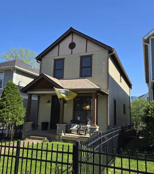 911 Phillips St, Nashville, TN, 37208-3141 | Card Image